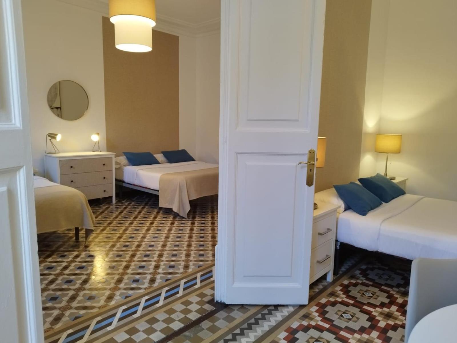 Sunny Rooms Bcn Barcelona Exterior photo